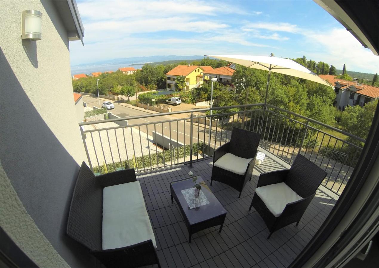 Apartmani Zaric Malinska Esterno foto