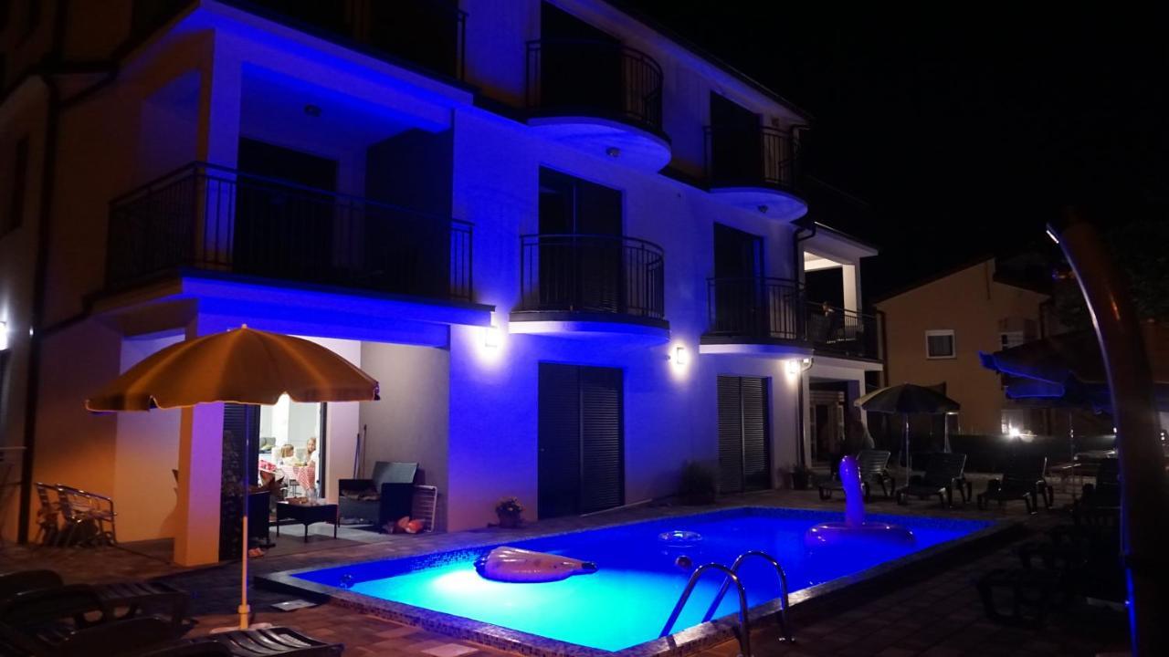 Apartmani Zaric Malinska Esterno foto